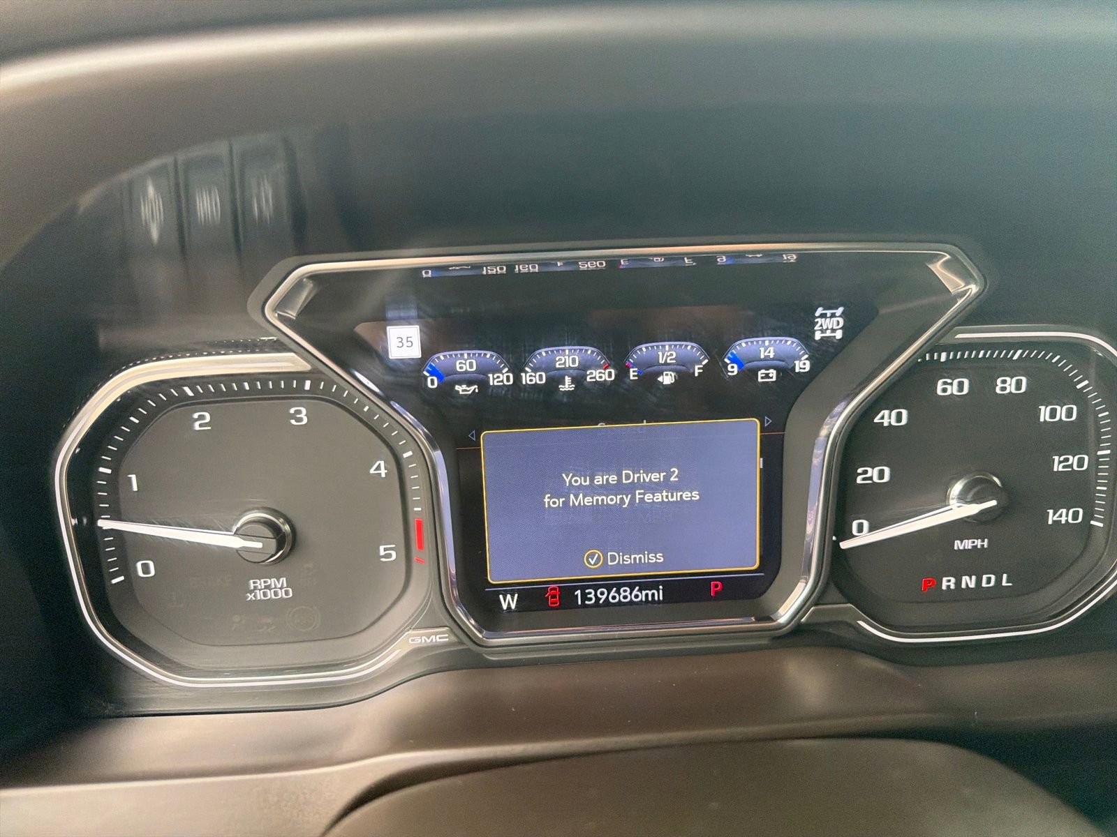 Used 2020 GMC Sierra 2500 Denali w/ Denali Ultimate Package AWD/4WD image 16