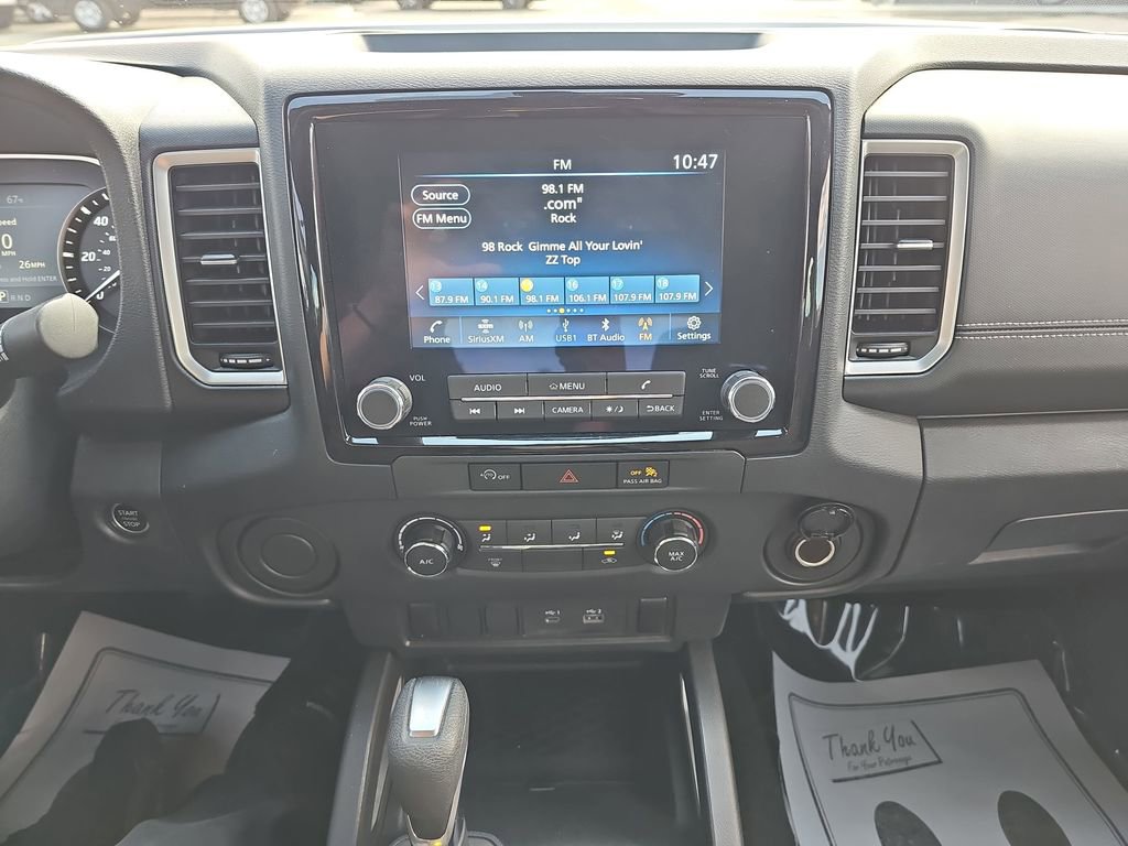 Used 2023 Nissan Frontier SV w/ Tow Package image 23