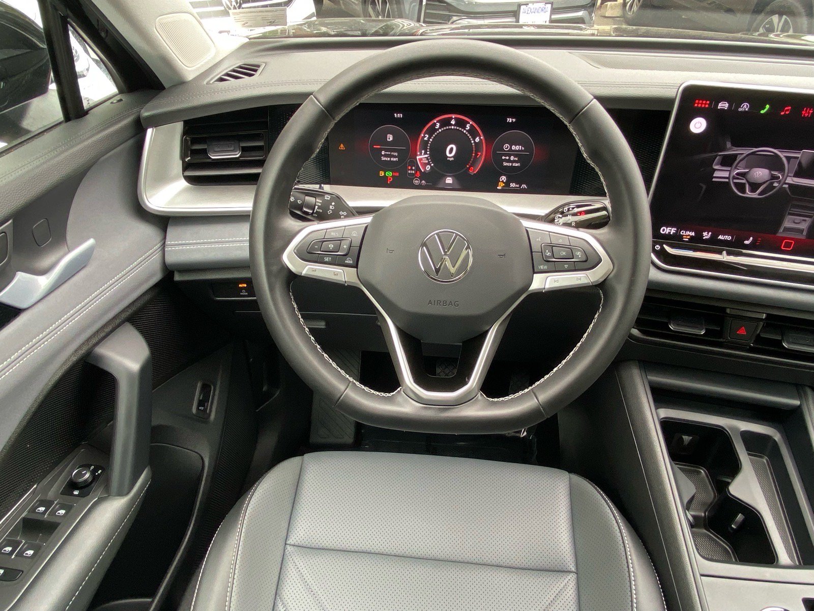 Certified 2026 Volkswagen Tiguan SE AWD/4WD image 6