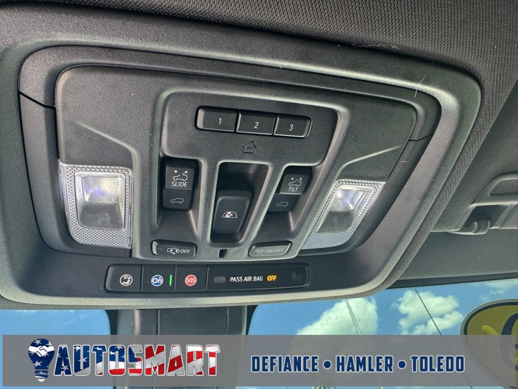 Used 2019 Chevrolet Silverado 1500 High Country w/ Technology Package image 27