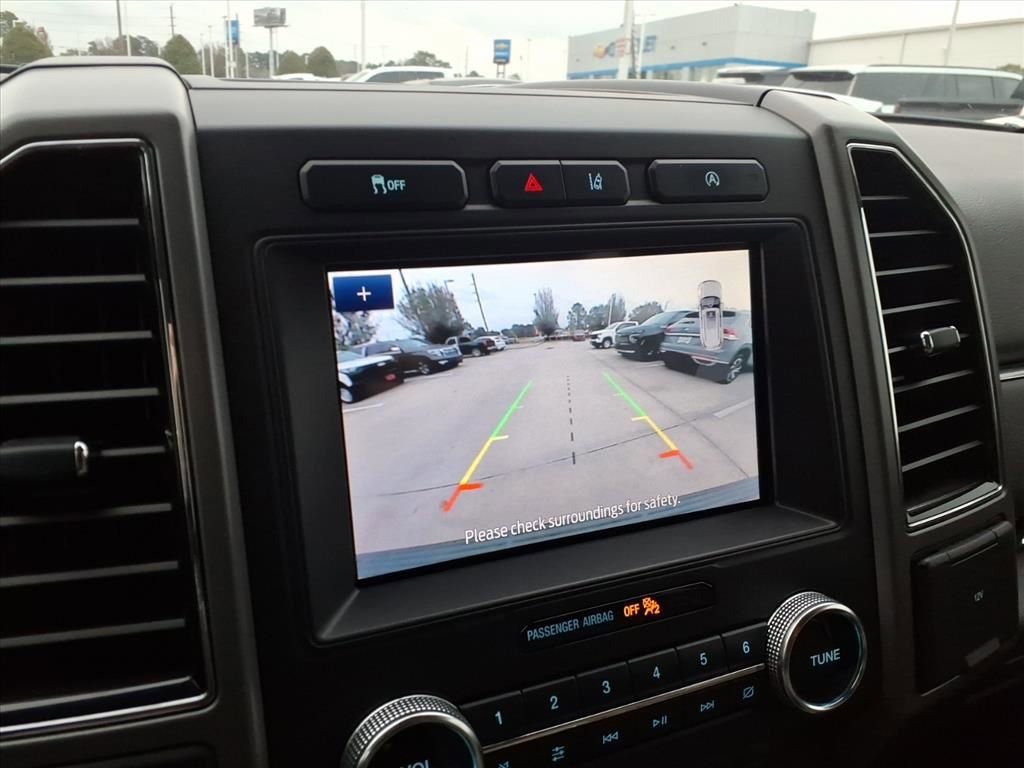 Used 2020 Ford Expedition Max XLT w/ Equipment Group 202A image 15