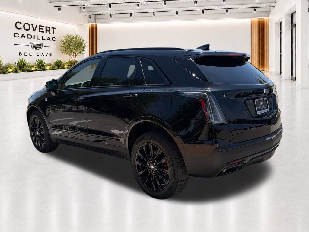 New 2026 Cadillac XT5 Sportv w/ LPO, Onyx Lite Package AWD/4WD image 8