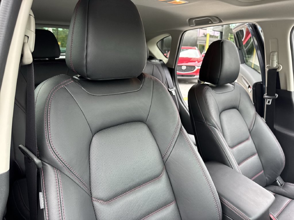 Certified 2024 MAZDA CX-5 Carbon Edition AWD/4WD image 46