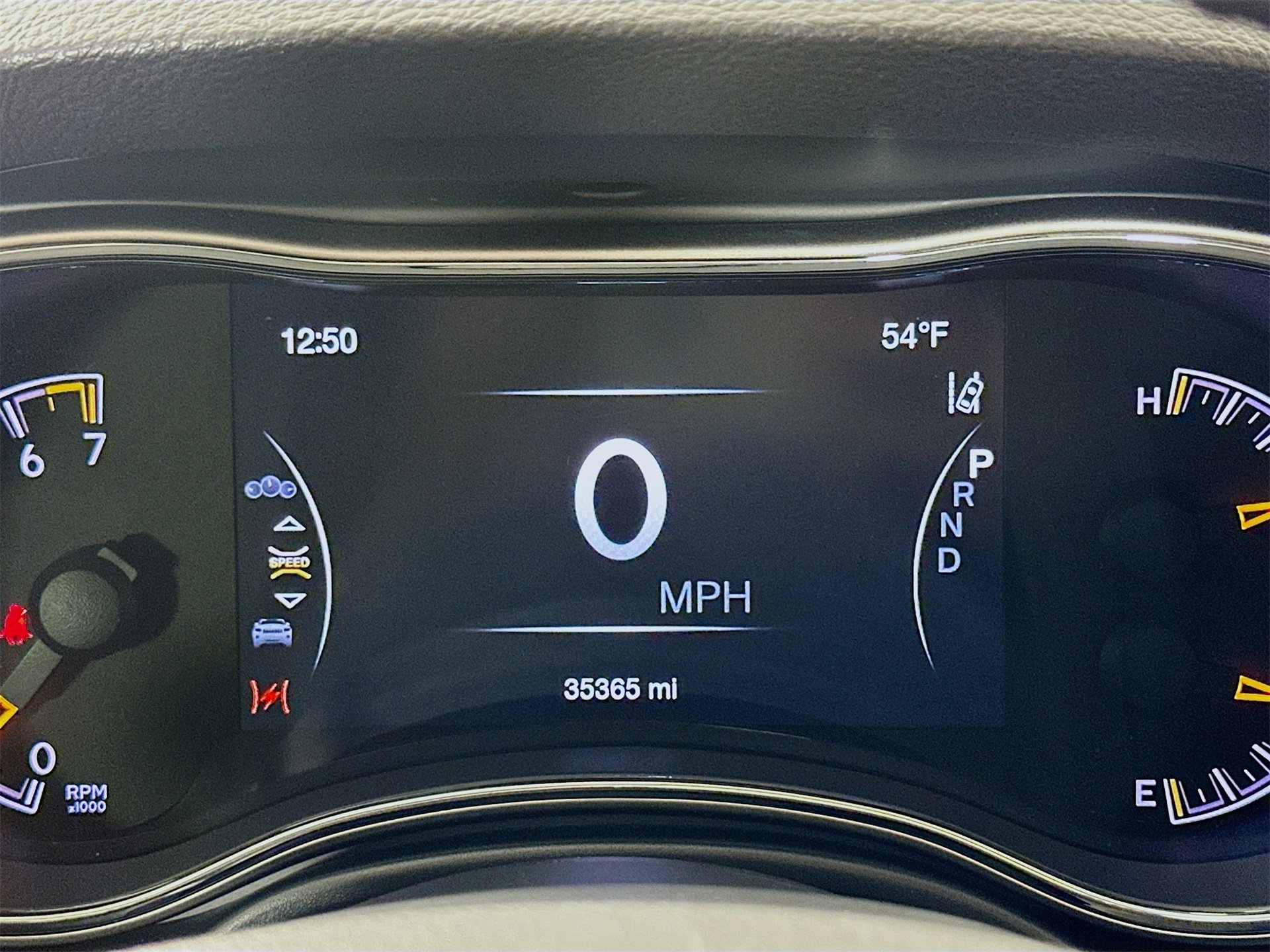 Used 2020 Jeep Grand Cherokee Limited w/ Luxury Group II image 13