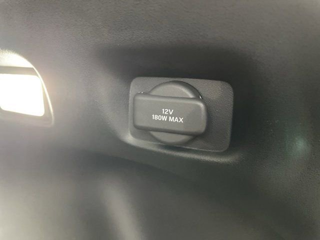 Used 2025 Honda HR-V EX-L image 19