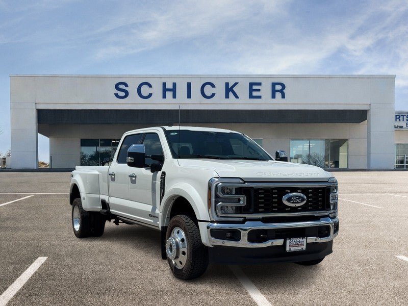 Used 2026 Ford F450 Lariat w/ Lariat Ultimate Package AWD/4WD image 1