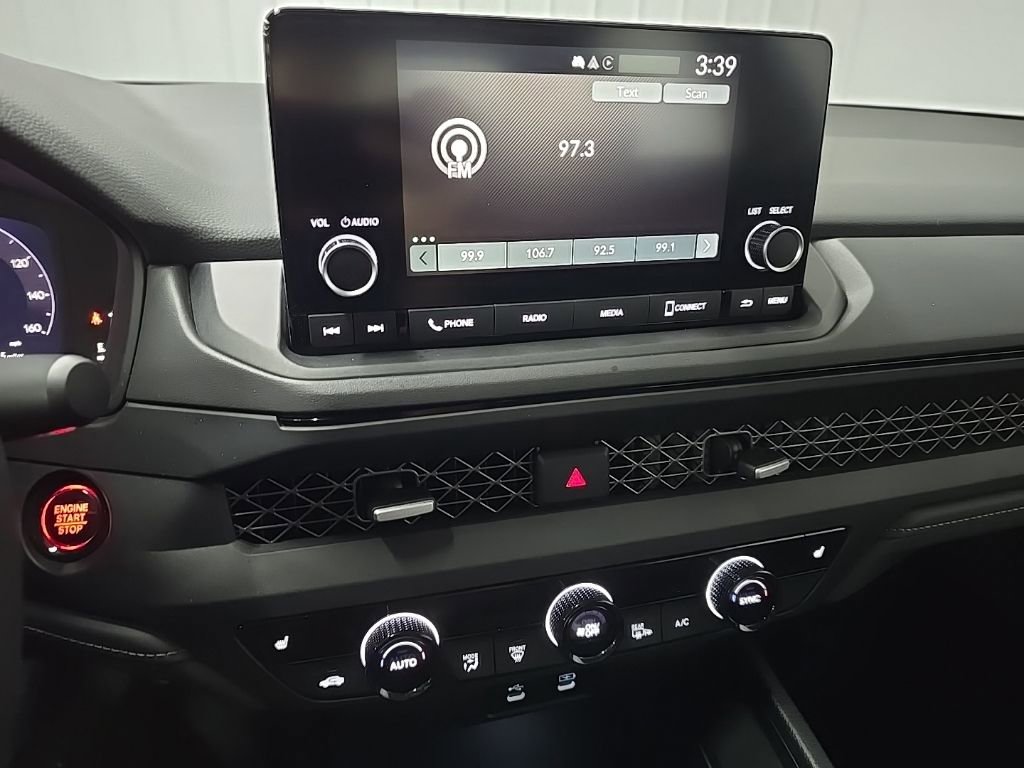 Used 2023 Honda Accord EX image 26