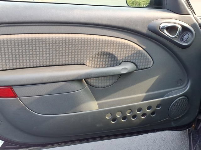 Used 2005 Chrysler PT Cruiser Touring FWD image 13