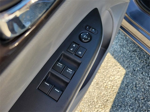 Used 2017 Honda Accord EX-L image 13