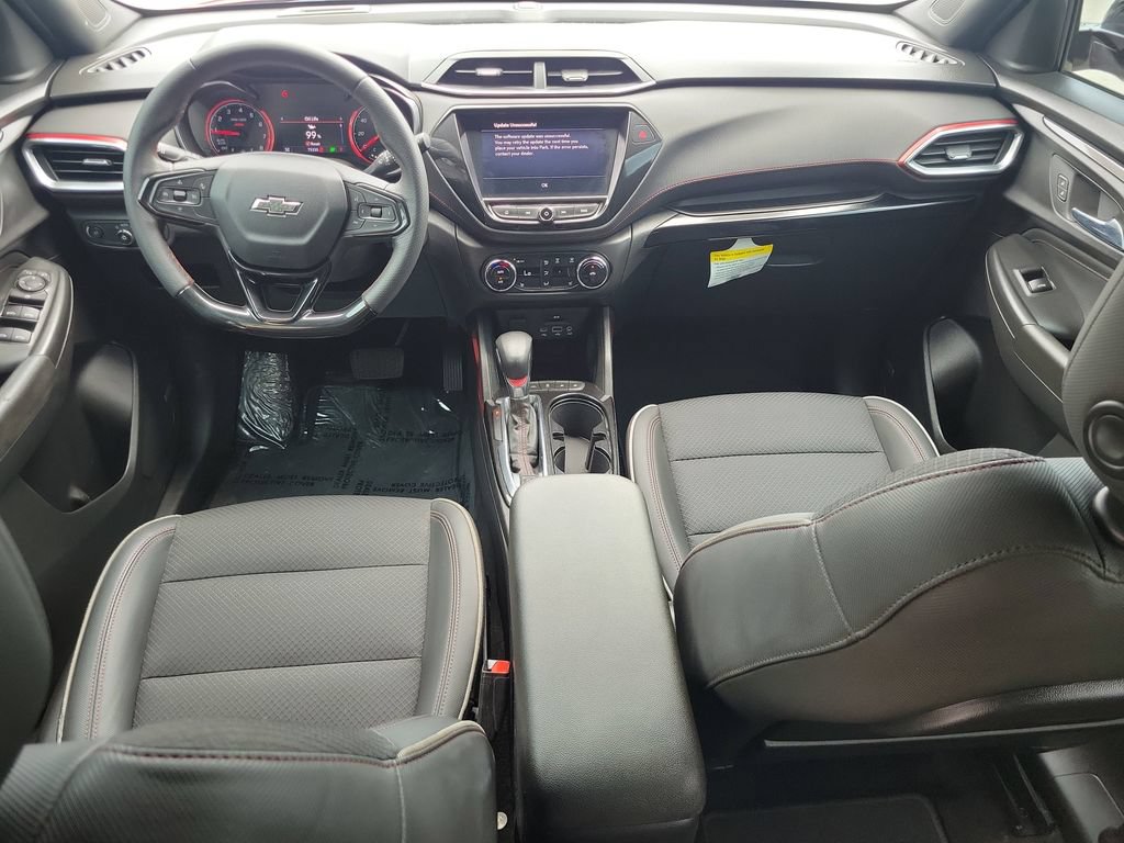 Used 2021 Chevrolet TrailBlazer RS w/ Technology Package FWD image 16