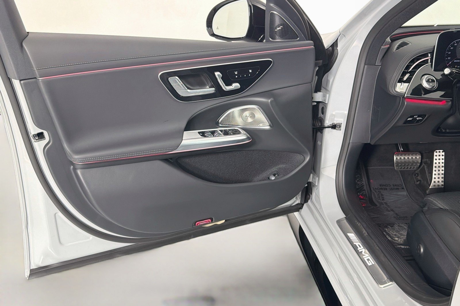 New 2027 Mercedes-Benz E 53 AMG e 4MATIC Sedan image 20