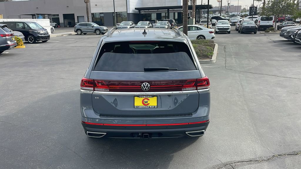 New 2026 Volkswagen Atlas SE FWD image 8