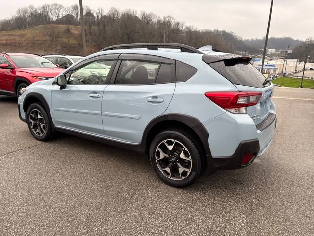 Used 2020 Subaru Crosstrek 2.0i Premium w/ Moonroof Package 2 image 3