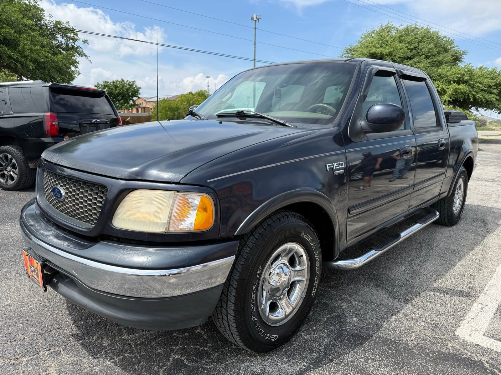 Used 2001 Ford F150 Lariat RWD image 7