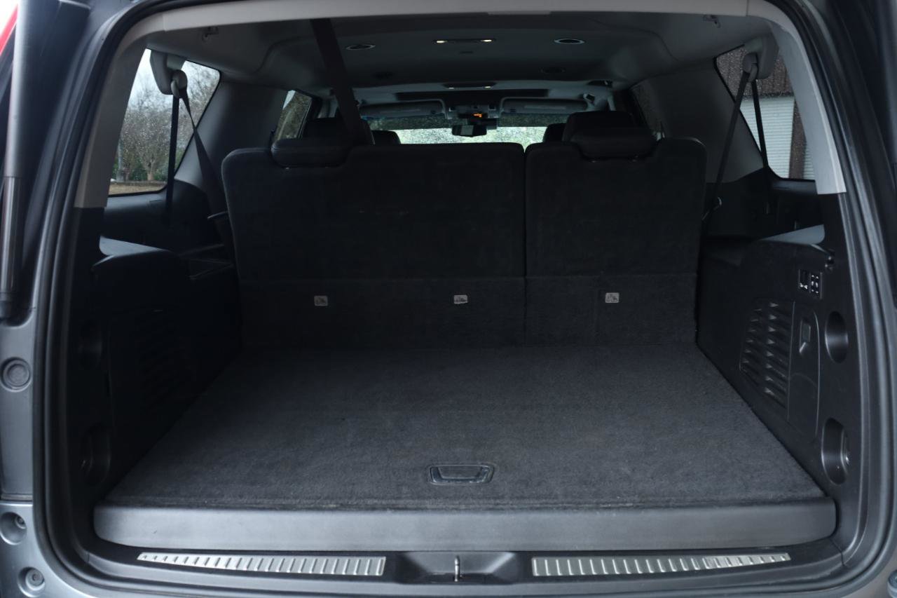 Used 2019 Cadillac Escalade ESV Luxury image 16