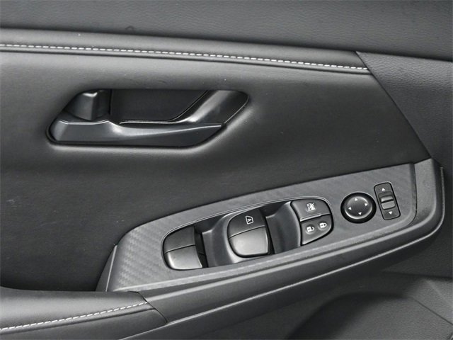 Used 2025 Nissan Sentra S image 10