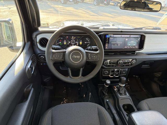 Used 2024 Jeep Wrangler Unlimited image 8