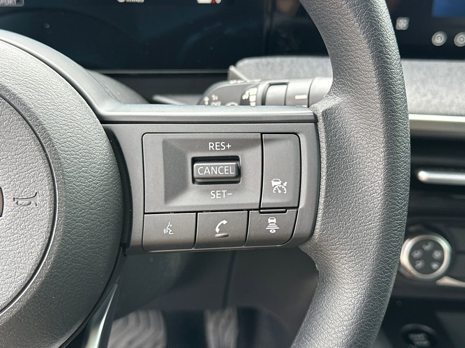 New 2026 Nissan Kicks S image 24