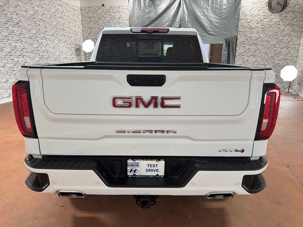 Used 2024 GMC Sierra 1500 AT4 w/ Technology Package AWD/4WD image 6