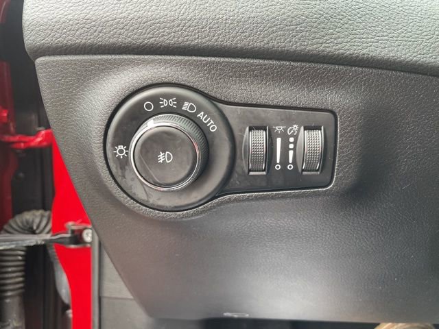 Used 2019 Jeep Compass Latitude w/ Popular Equipment Group image 20