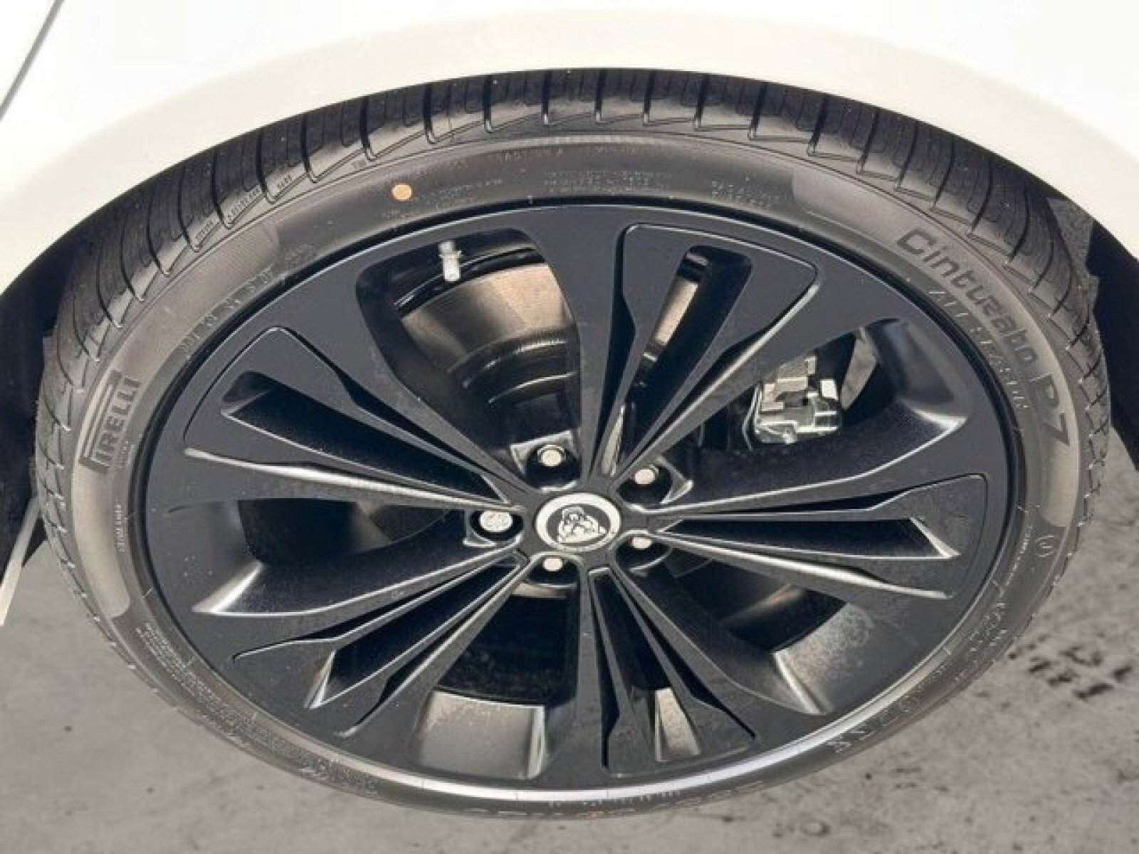 New 2024 Jaguar XF R-Dynamic SE image 12