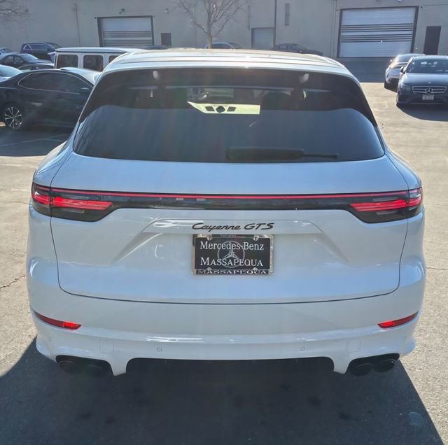 Used 2023 Porsche Cayenne GTS image 15