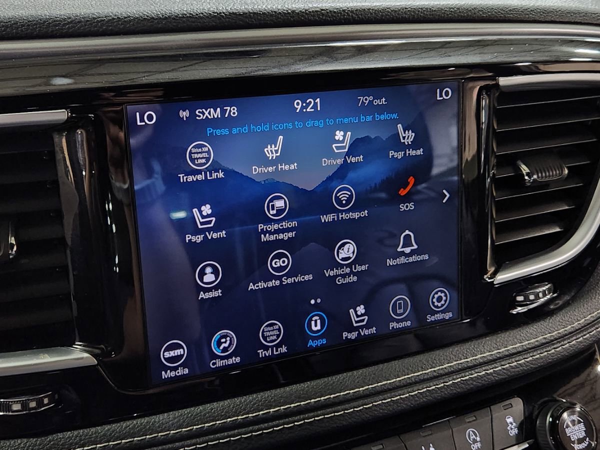 Used 2020 Chrysler Pacifica Limited w/ Advanced Safetytec Group image 37