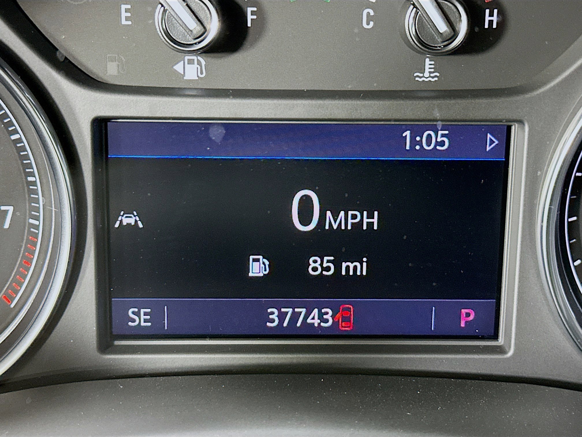 Used 2023 Buick Enclave Essence w/ LPO, Cargo Package image 19