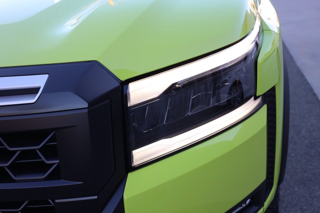 New 2026 Nissan Frontier PRO-4X w/ Pro-4x Convenience Package image 10