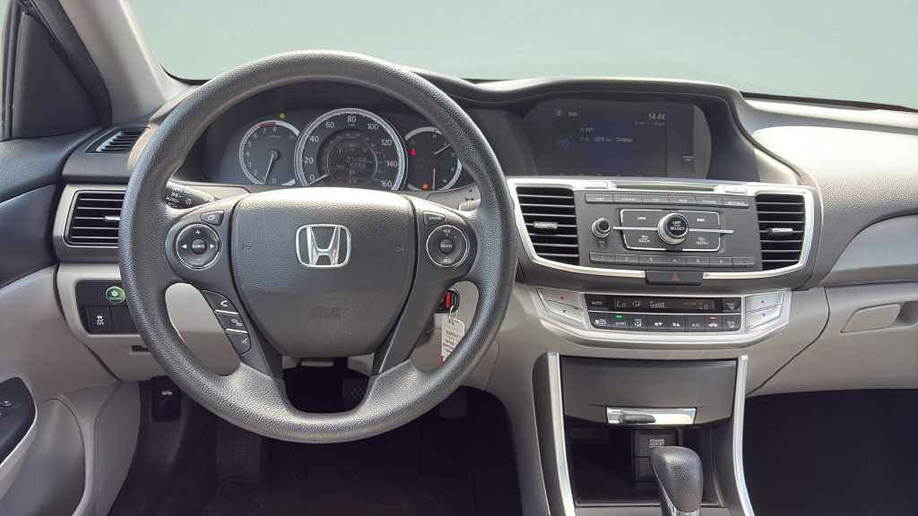 Used 2015 Honda Accord LX image 12