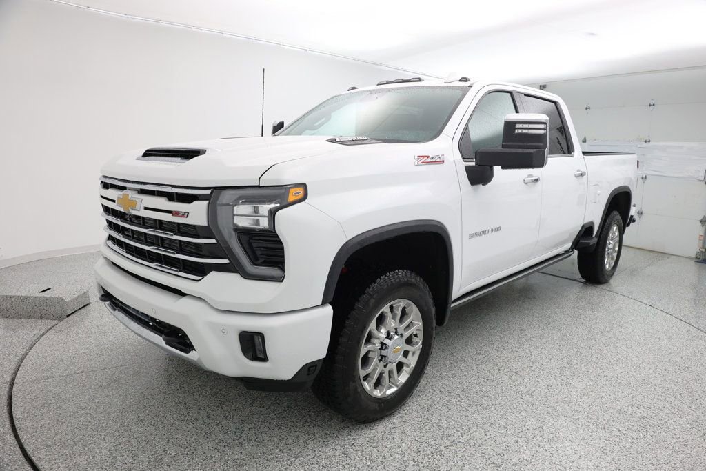 Used 2024 Chevrolet Silverado 3500 LTZ w/ LTZ Plus Package image 1