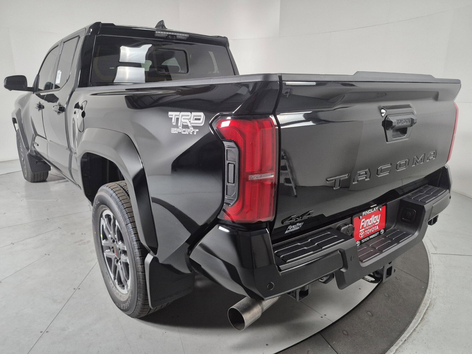 New 2026 Toyota Tacoma SR5 AWD/4WD image 3