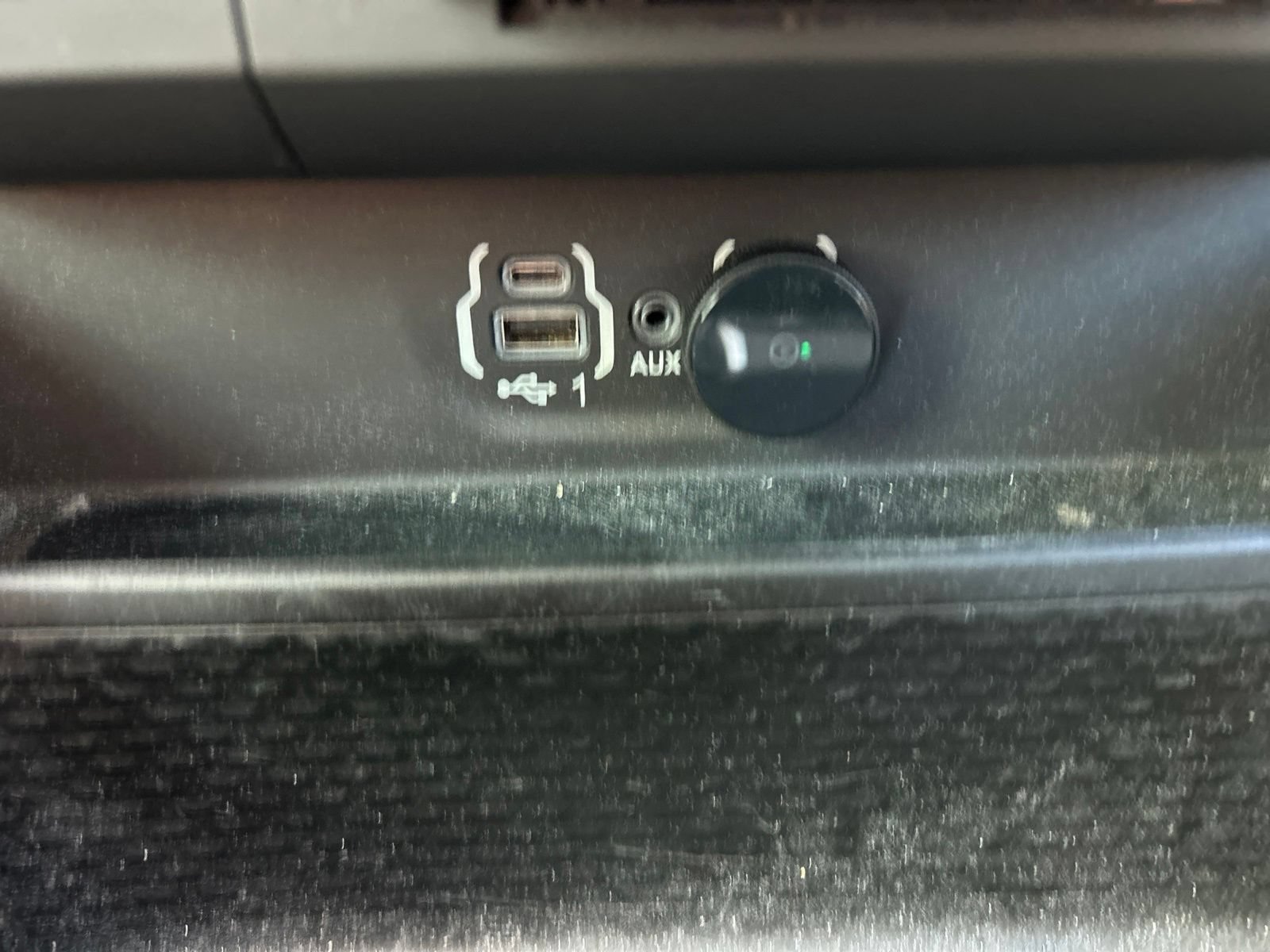 Used 2021 RAM 1500 Laramie RWD image 32