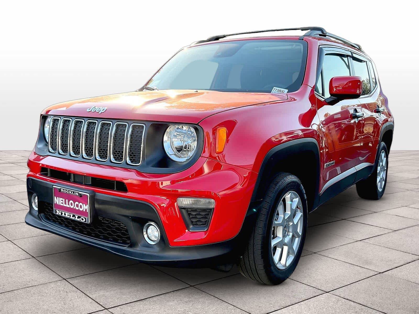 Used 2021 Jeep Renegade Latitude w/ Sun & Sound Group AWD/4WD image 1