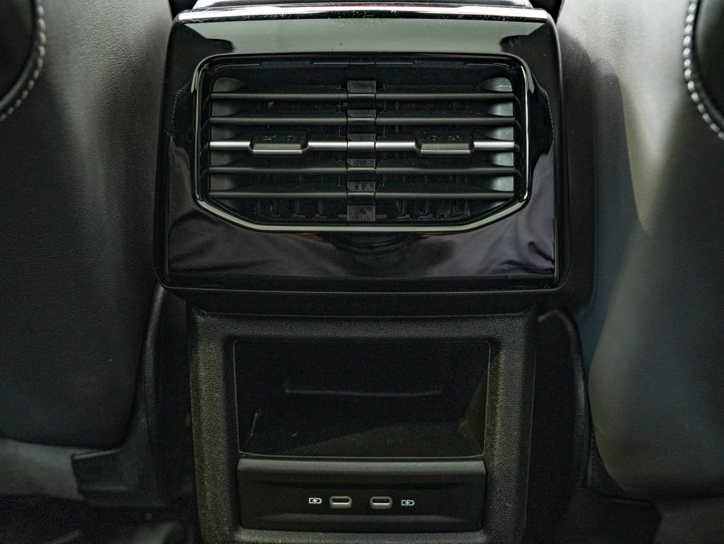 Used 2023 Volkswagen ID.4 Pro S AWD/4WD image 39