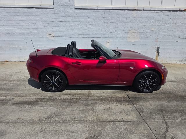 New 2026 MAZDA MX-5 Miata Grand Touring w/ Weather Package RWD image 3