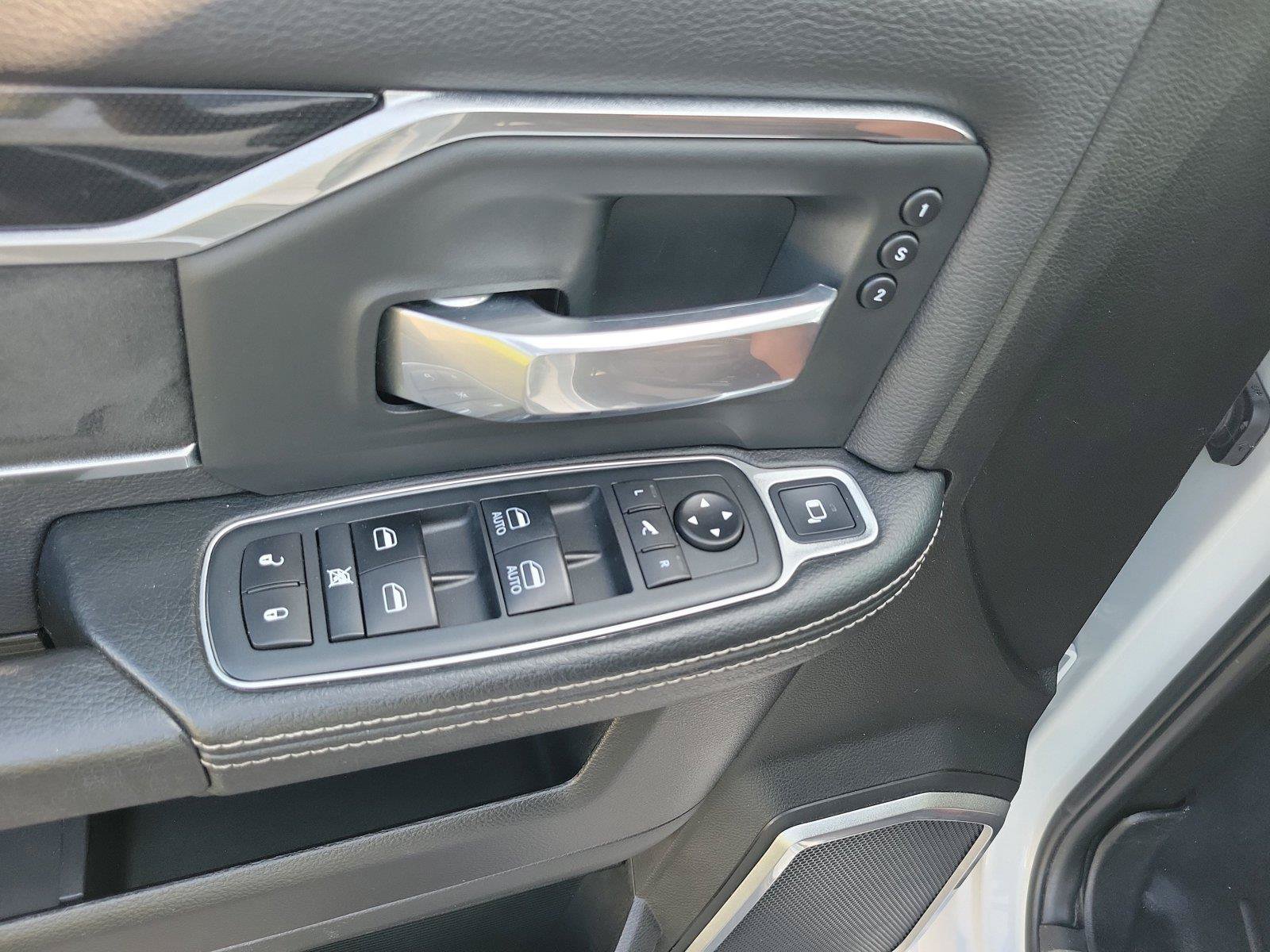 Used 2020 RAM 2500 Laramie AWD/4WD image 21