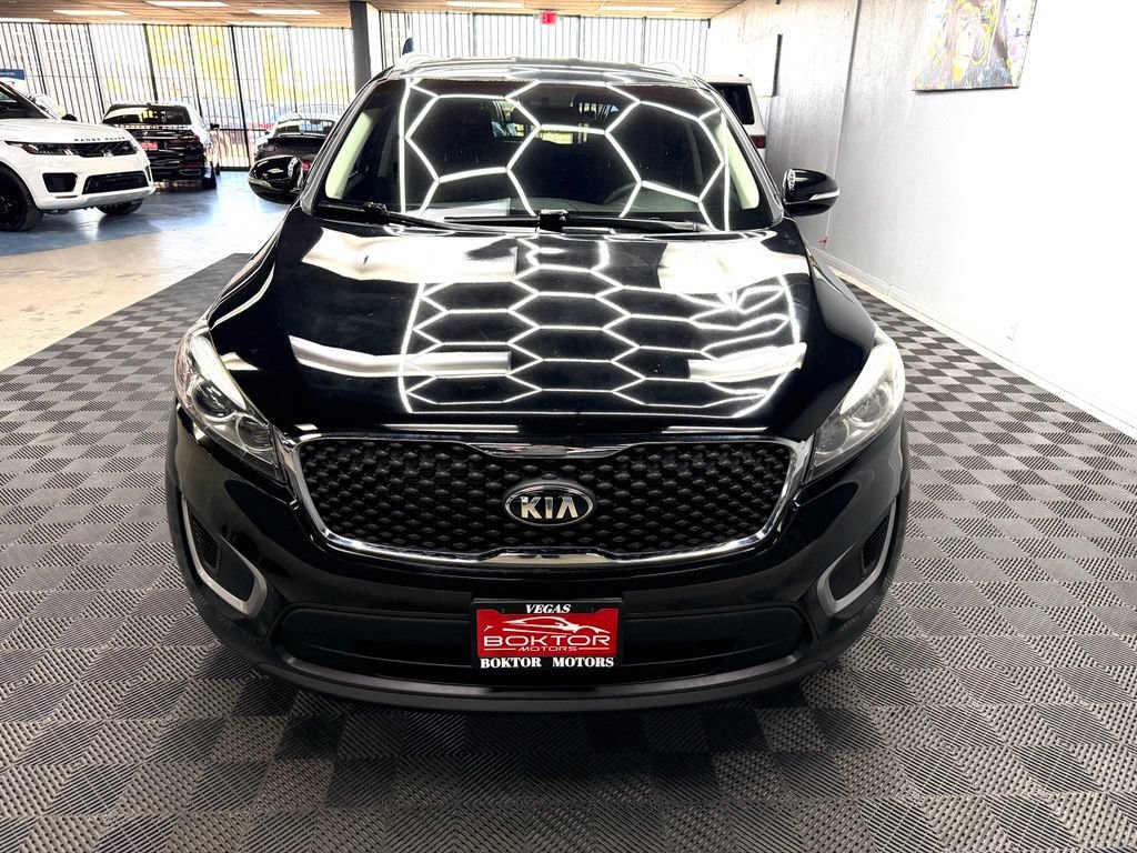 Used 2017 Kia Sorento AWD image 6