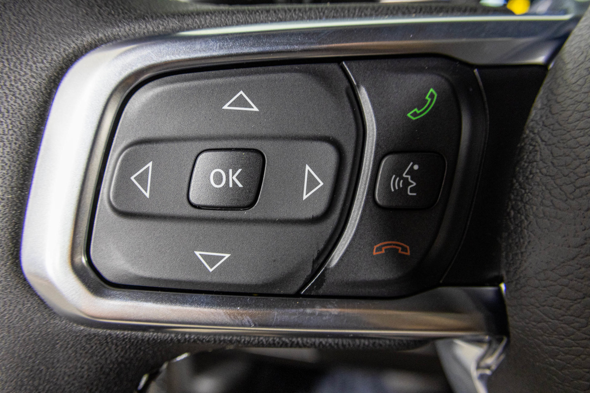 New 2027 Jeep Wrangler Unlimited Sahara AWD/4WD image 31
