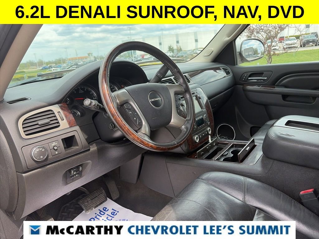 Used 2011 GMC Yukon XL Denali AWD/4WD image 52