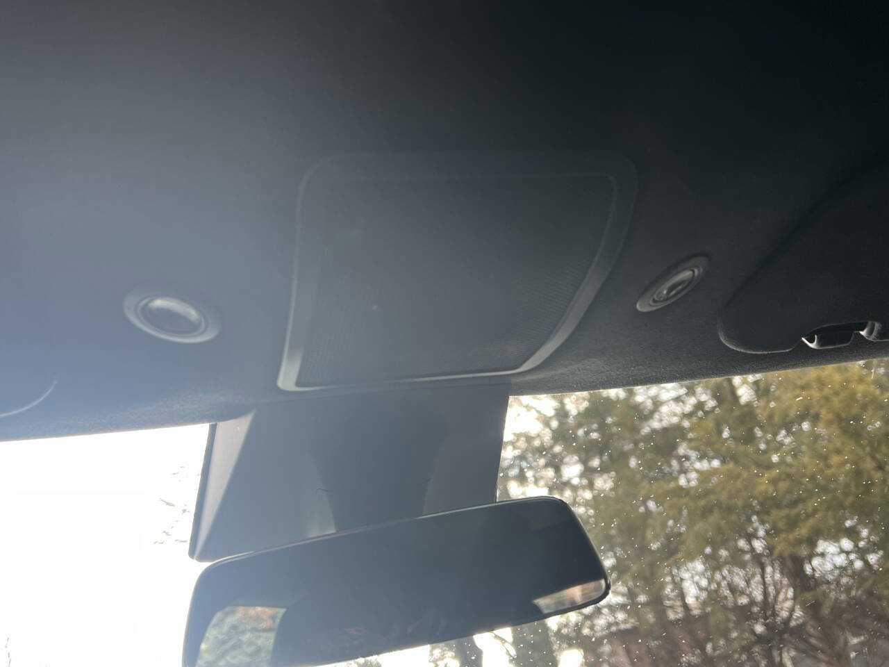 Used 2019 Tesla Model S Performance image 33