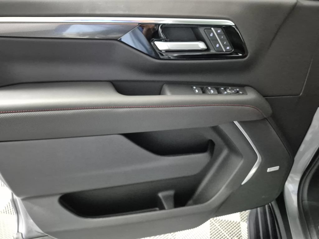 New 2026 Chevrolet Tahoe RST w/ RST Capability Package AWD/4WD image 15
