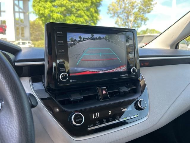 Used 2022 Toyota Corolla LE image 23