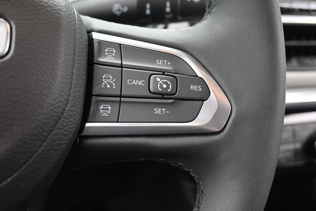 Used 2024 Jeep Compass Limited AWD/4WD image 30