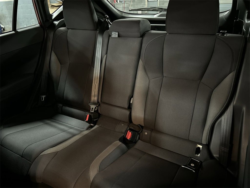 Certified 2025 Subaru Crosstrek 2.0i Premium image 23
