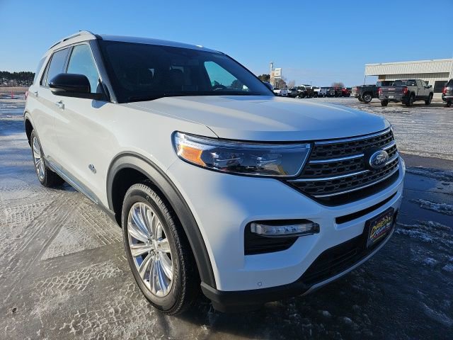 Used 2024 Ford Explorer King Ranch w/ Technology Package image 7