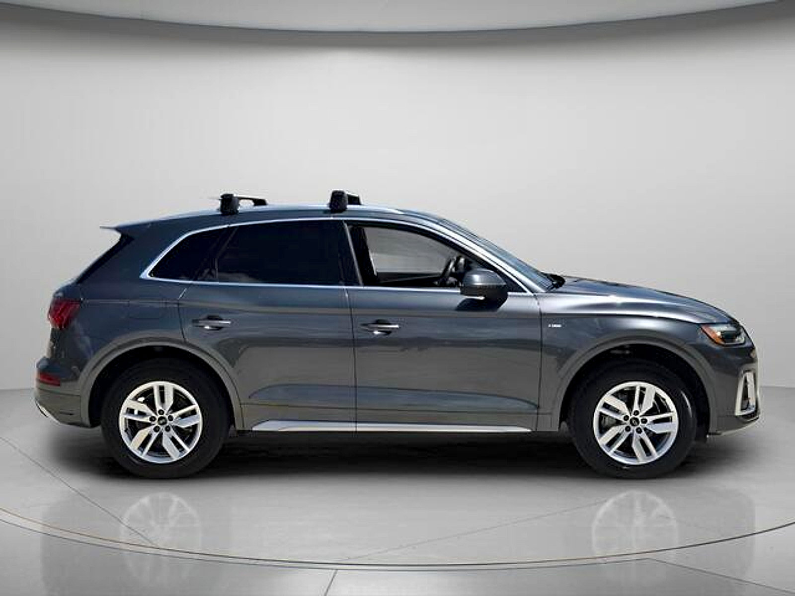 Used 2024 Audi Q5 2.0T Premium w/ Convenience Package AWD/4WD image 7
