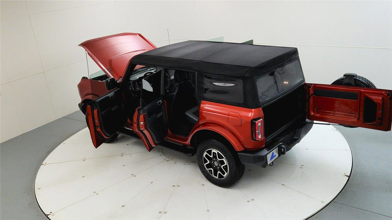 Used 2023 Ford Bronco Outer Banks AWD/4WD image 20