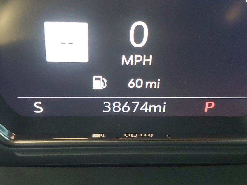 Used 2022 GMC Sierra 1500 Denali w/ Driver Alert Package II AWD/4WD image 26