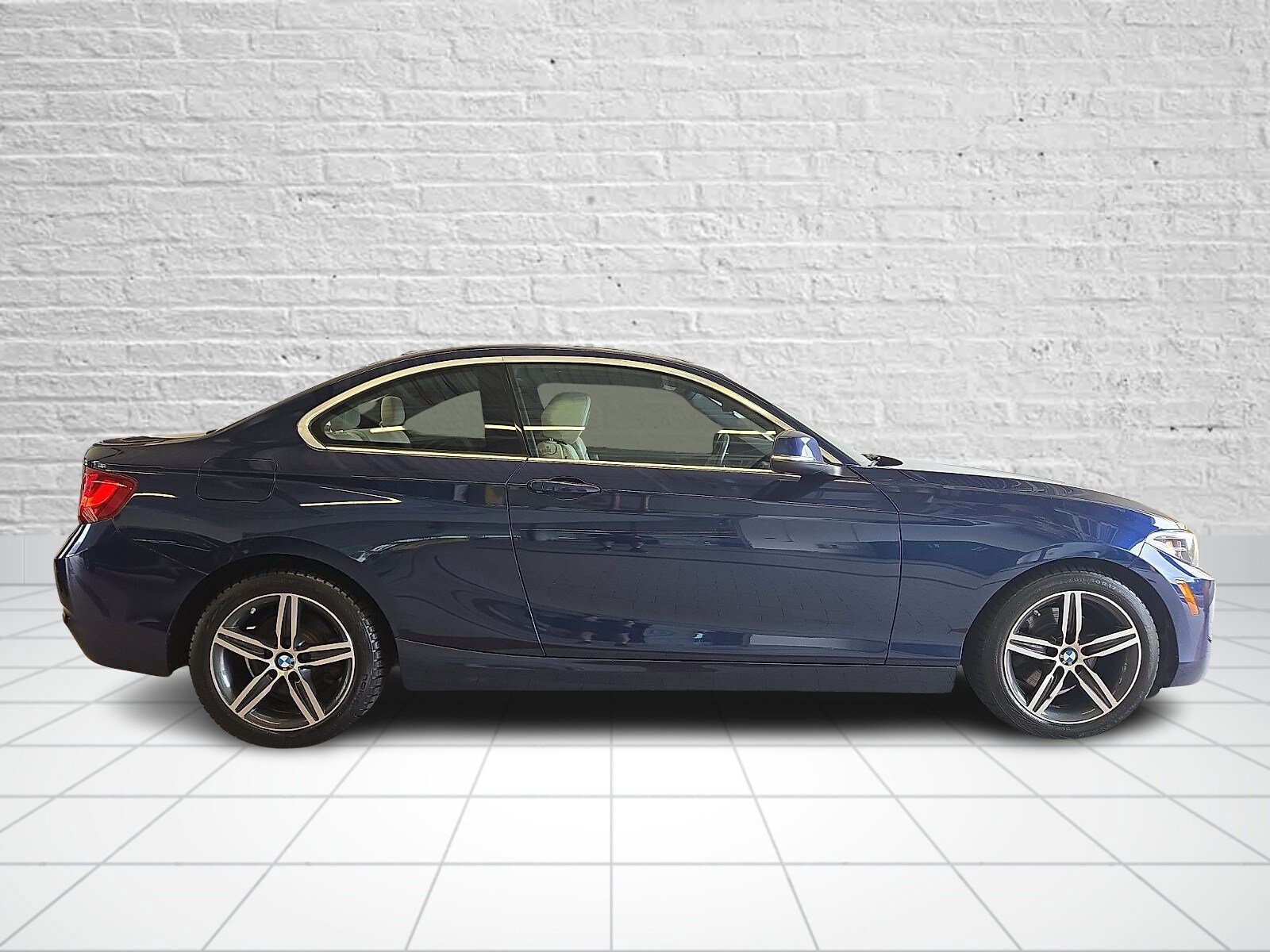 Used 2017 BMW 230i xDrive Coupe AWD/4WD image 7